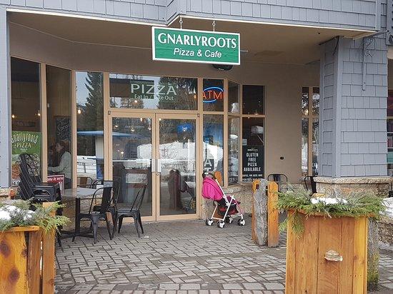 Gnarly Roots Pizza and Pasta Cafe